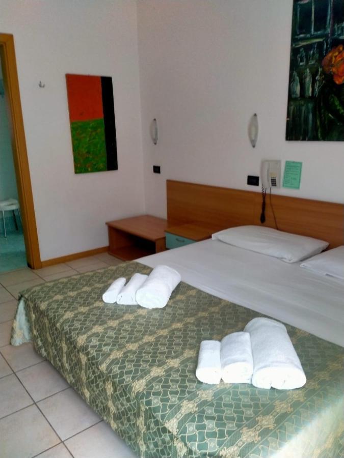 Hotel La Pace Bagno di Romagna Buitenkant foto